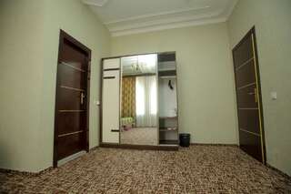 Отель Гостиница Амбианс Баку Стандартный двухместный номер с 1 кроватью или 2 отдельными кроватями-8